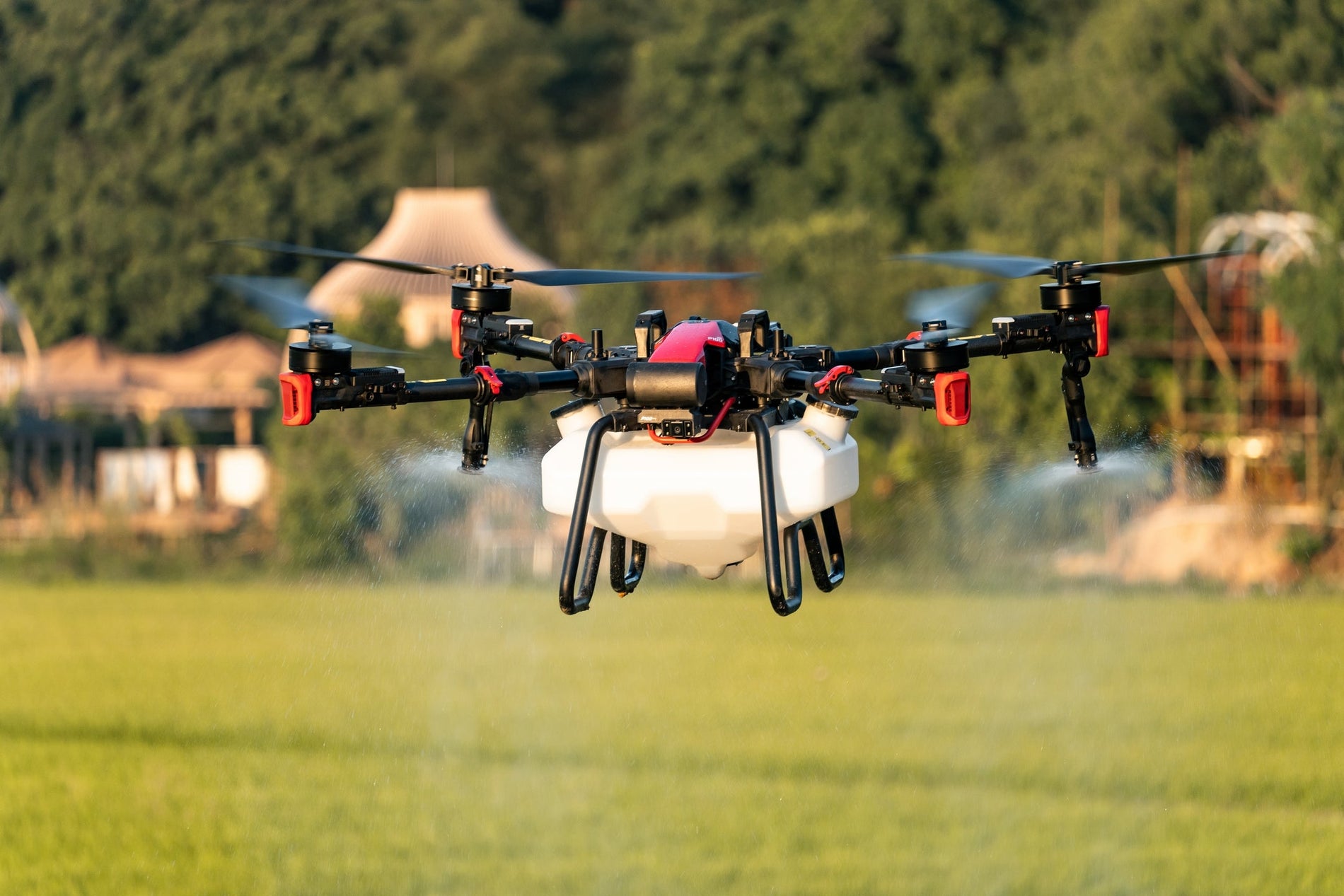 Futurology begins the deployment of the Agrifuture operational fleet: The first batch of XAG P100 Pro agricultural drones has arrived in the United States